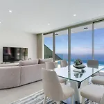 Luxury Bianca By Madeira * Arco da Calheta (Madeira)